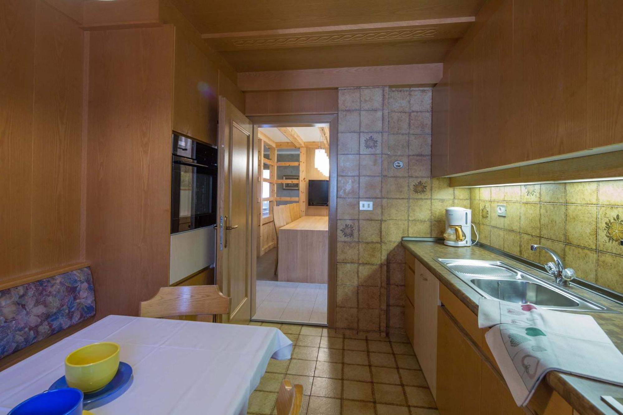 Alpin Apartments Kolfuschg Zimmer foto