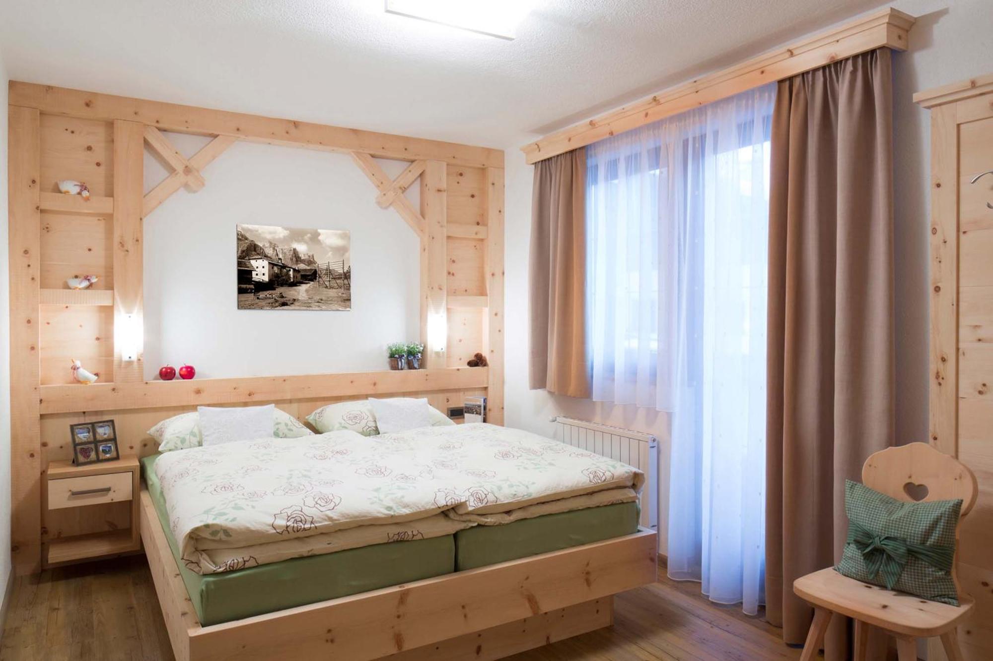 Alpin Apartments Kolfuschg Zimmer foto